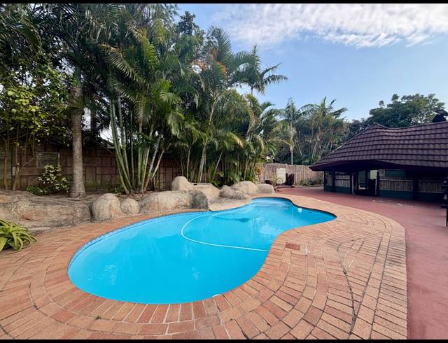 4 BEDROOM FREESTANDING TO LET IN MEER EN SEE